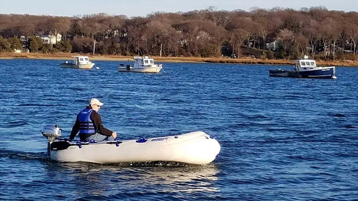 Sea Eagle SE9 Inflatable 4 Person Motormount Boat with Removable Floor