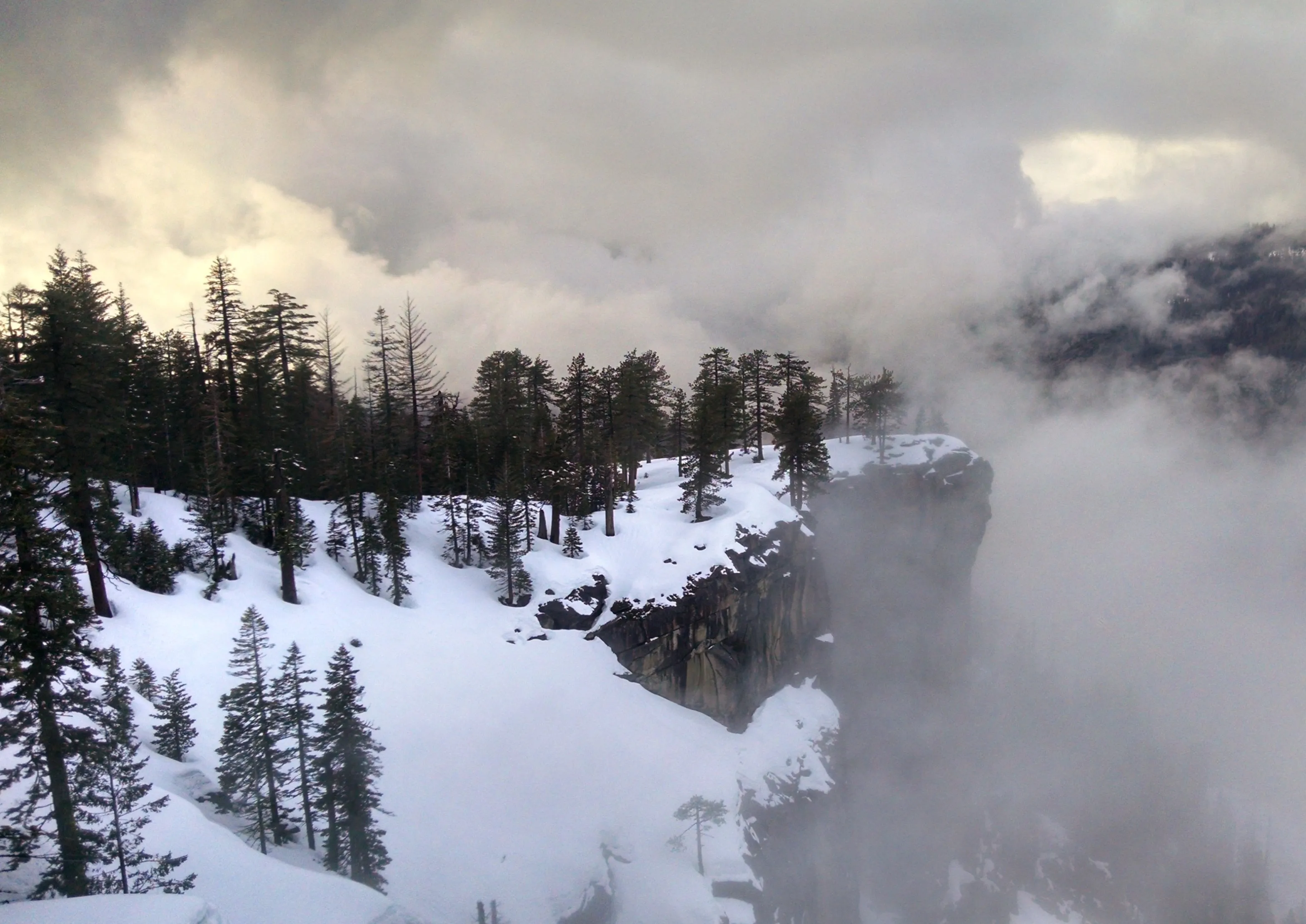 Snowshoeing Yosemite: Valley Overlook