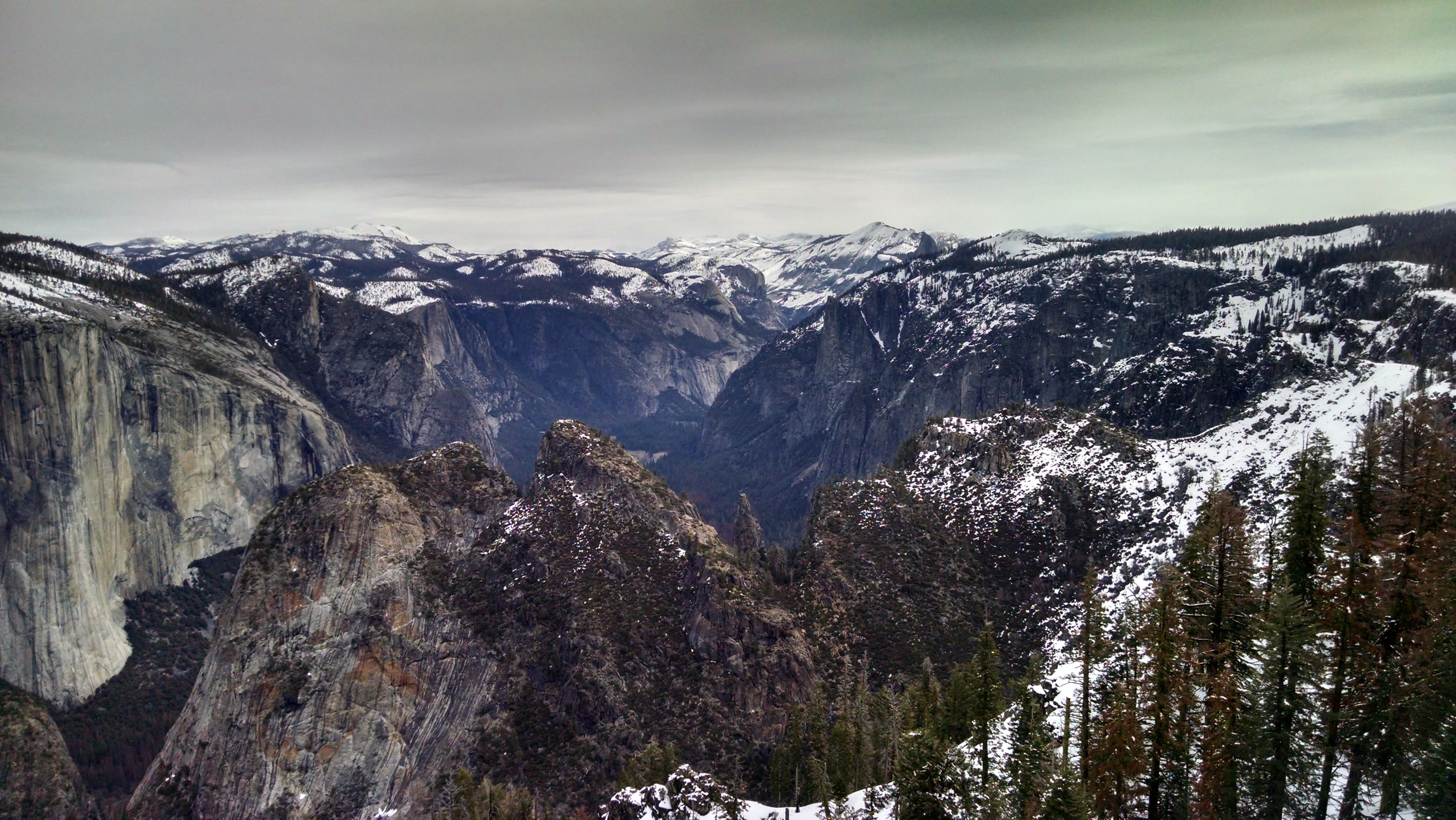 Snowshoeing Yosemite: Valley Overlook