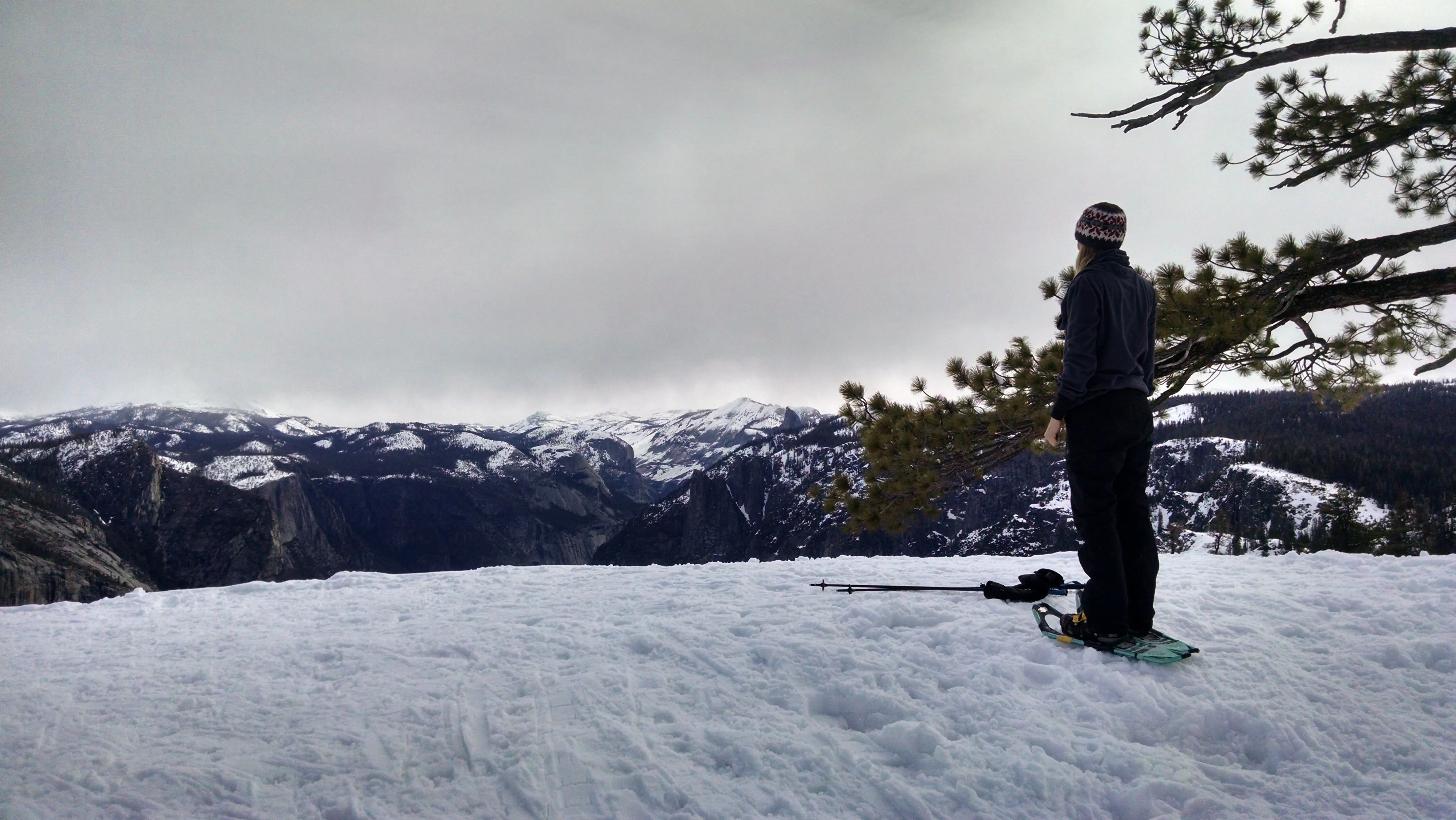Snowshoeing Yosemite: Valley Overlook